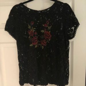 lace shirt with rose appliqué